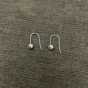 Sterling silver ball earring